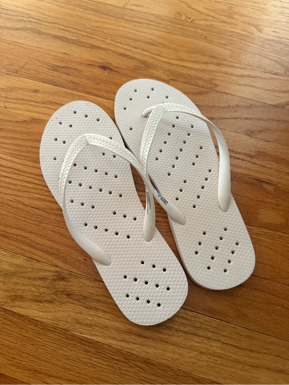 Room Essentials White Perforated Flip Flop Sandals